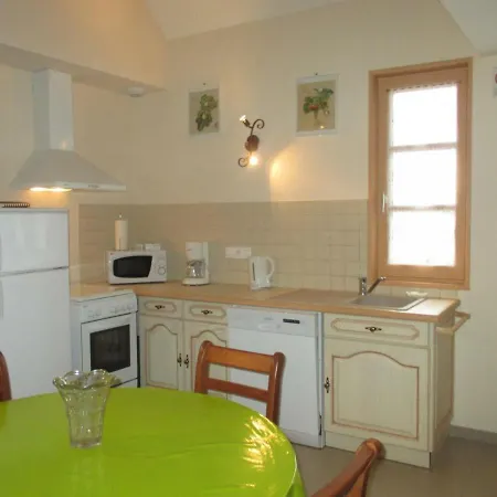 Maison Familiale Renovee Pres Du Parc La Pal - 2 Chambres, Jardin, Animaux Acceptes - Fr-1-489-174