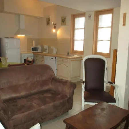 Tatil Evi Maison Familiale Renovee Pres Du Parc La Pal - 2 Chambres, Jardin, Animaux Acceptes - Fr-1-489-174